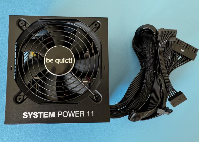 Netzteil be quiet! System Power 11 Lüfterseite