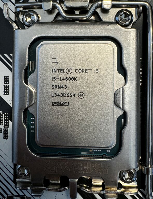 CPU Intel Core i5-14600K
