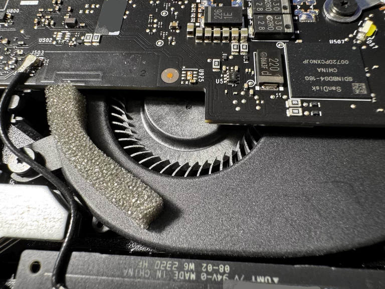 Nvidia Shield 2019 Pro Platine Lüfter